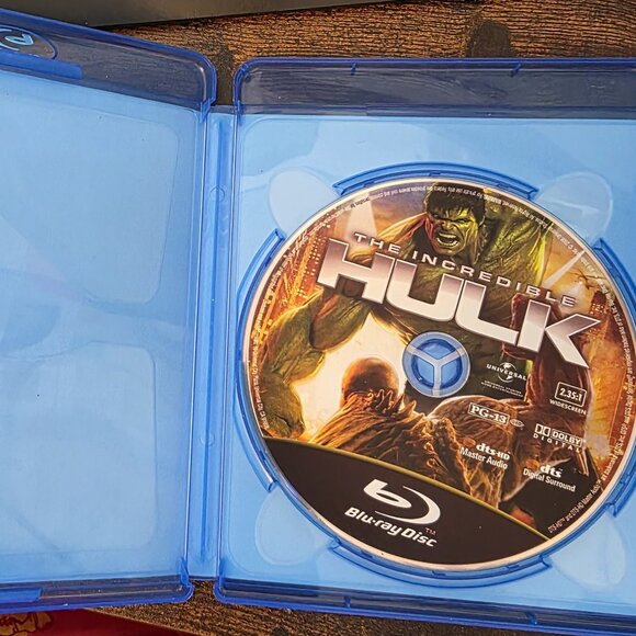 The Incredible Hulk Blu Ray with Jewel case and Slip cover - Picture 3 of 3